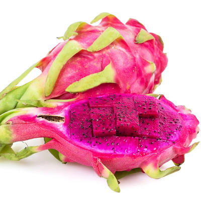 火龙果原产自中美洲热带地区,属于典型的热带水果,因其肉色不同果肉可